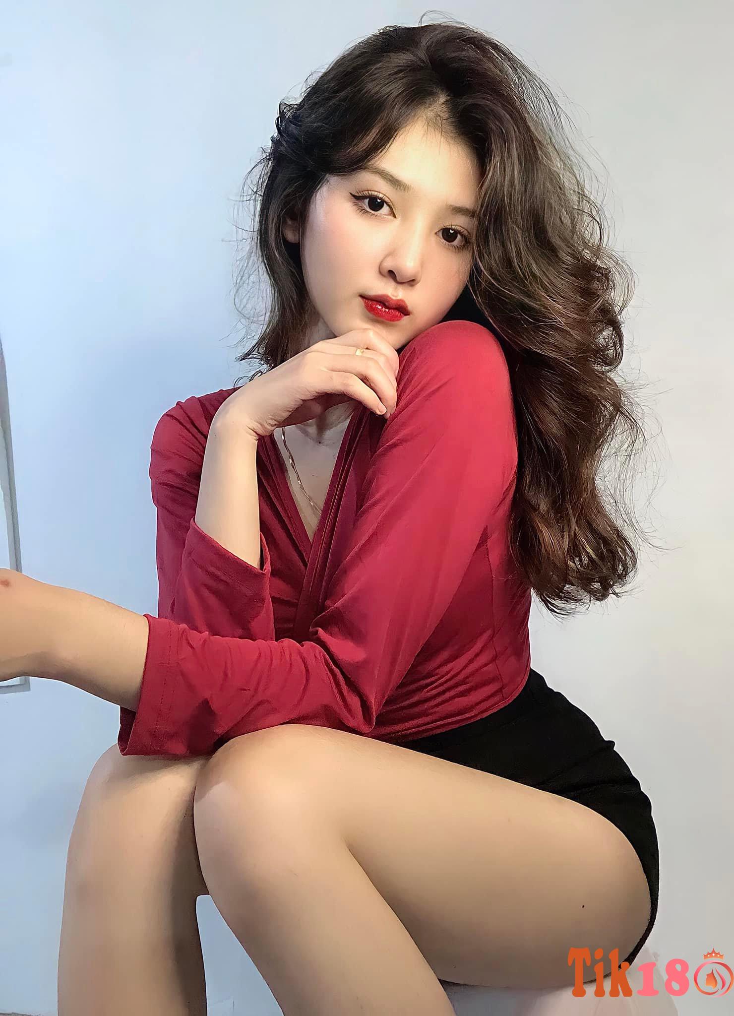 Ảnh hotgirl đẹp Trần Bích Khuê cute đáng yêu