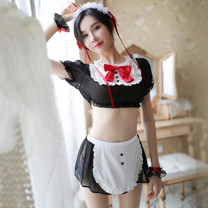 Chia sẻ ảnh gái xinh cosplay hầu gái đốt mắt người xem