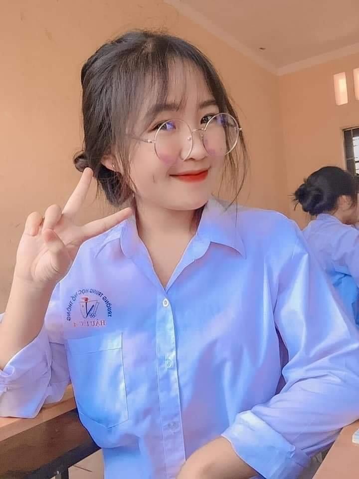 Anh gai dep hoc sinh siêu cute cá tính