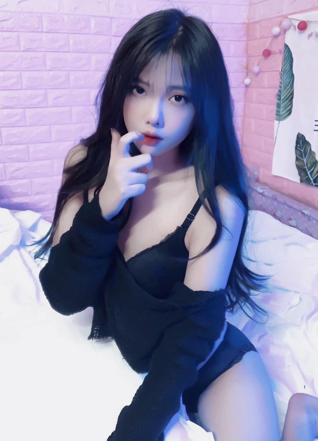 Đốt mắt với hình gái sexsy đôi mắt long lanh