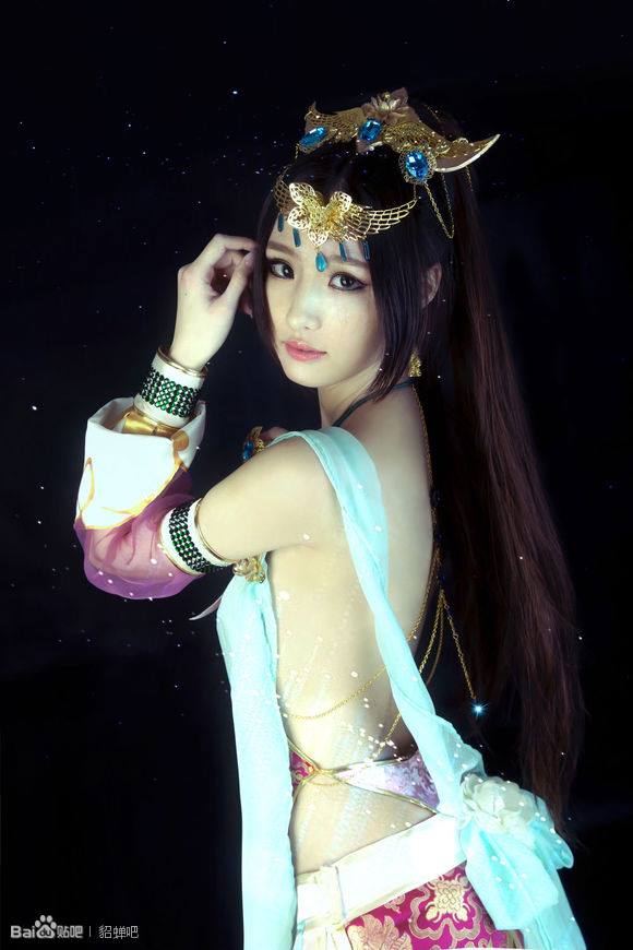 Cosplay liên quân điêu thuyền sexy cực hấp dẫn