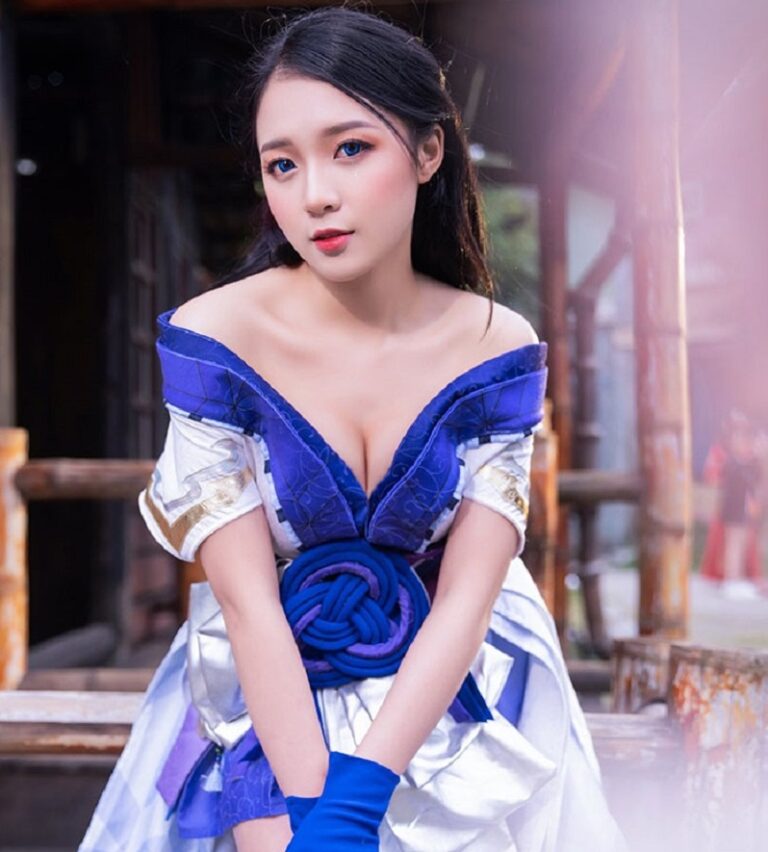 Cosplay liên quân natalya khiến ai nhìn cũng hút hồn