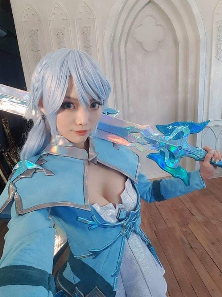 Cosplay liên quân qi khoe body gợi cảm