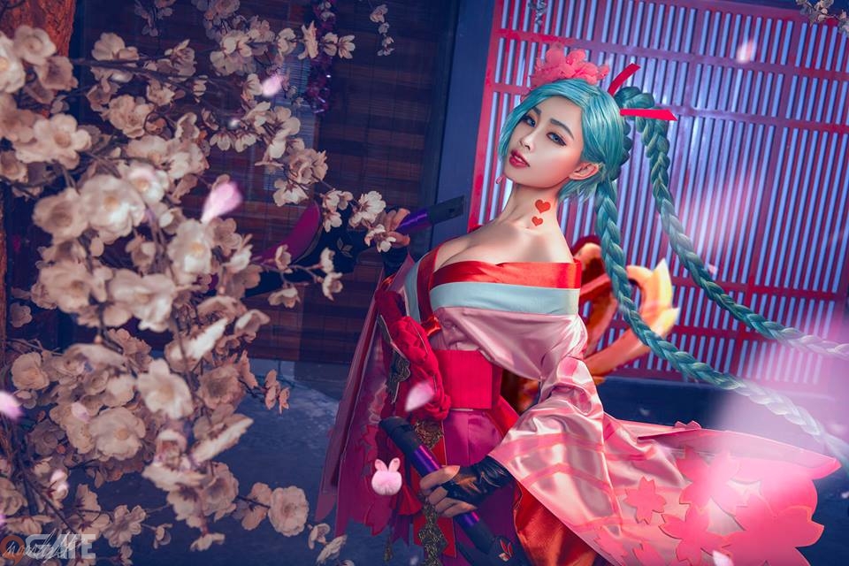 Cosplay liên quân violet thần long tỷ tỷ xinh xắn