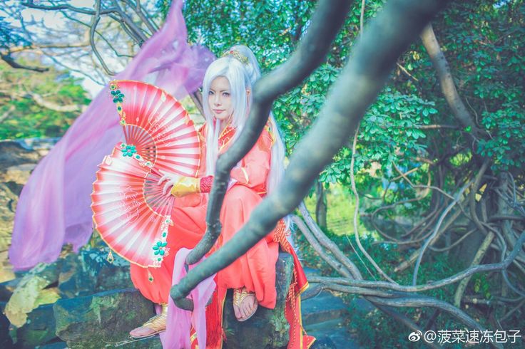 Ảnh cosplay liên quân violet ngực khủng