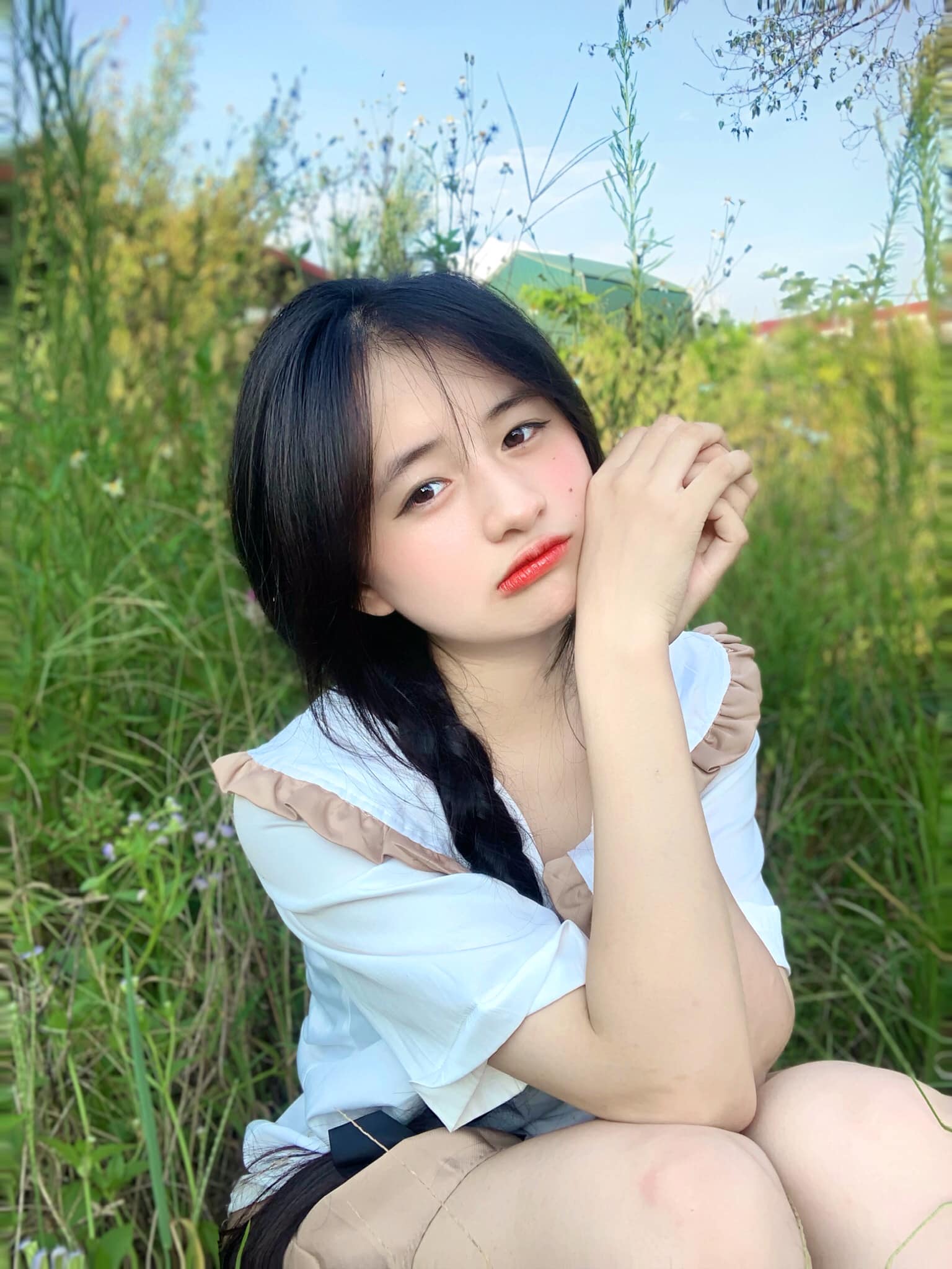 Cô gái cute cute gây thương nhớ