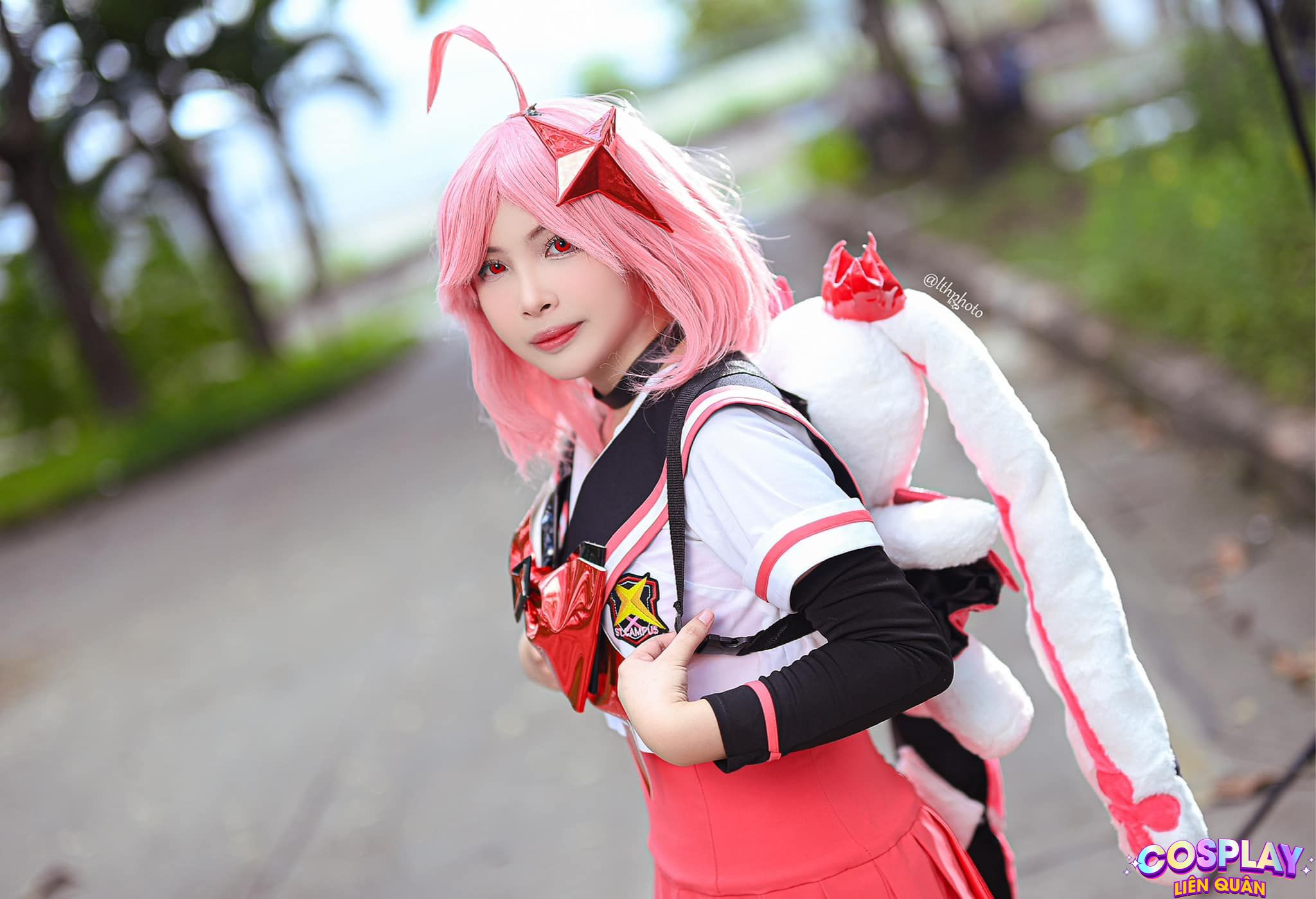 Ảnh gái cosplay liên quân khoe thân hình đẹp