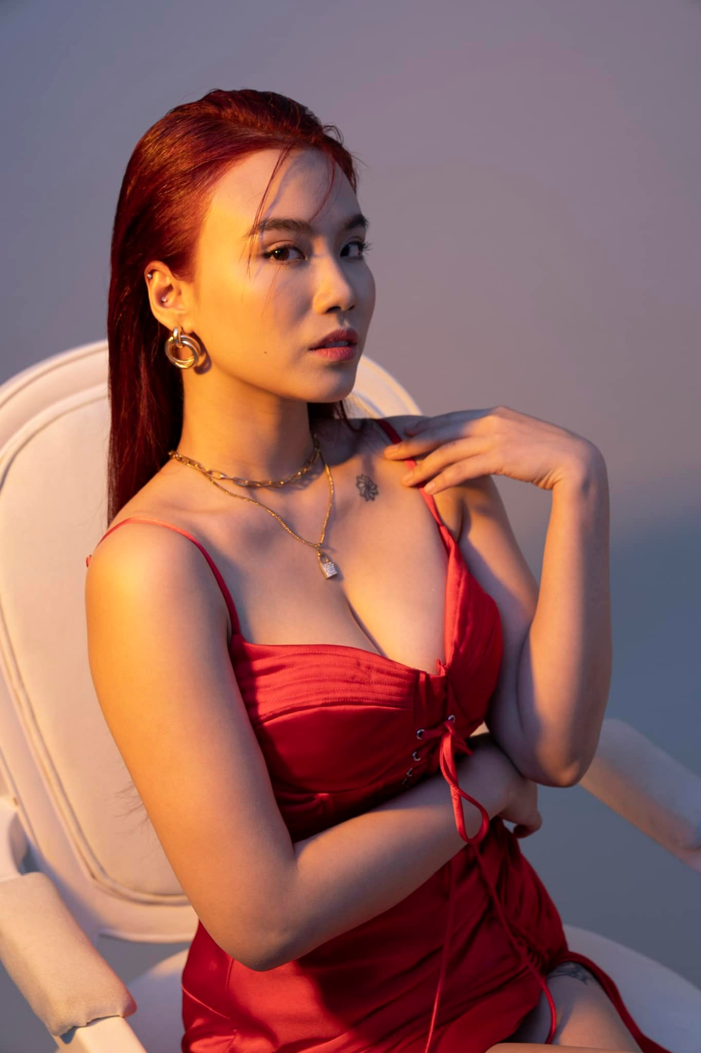 Bộ sưu tập hình ảnh Linh Miu sexsy với vòng 1 căng tròn