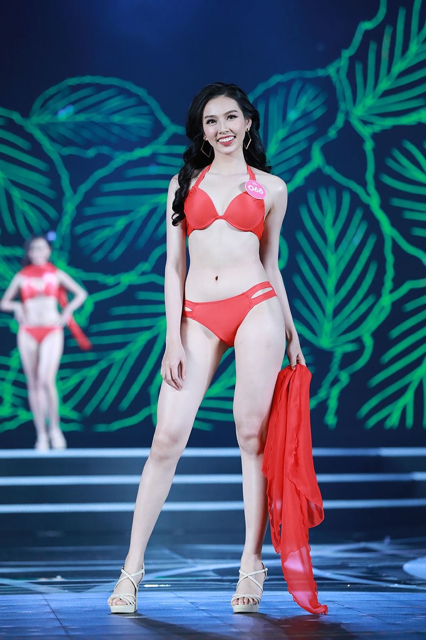 Hình nền Nguyễn Thúc Thùy Tiên miss international xinh xắn cực phê